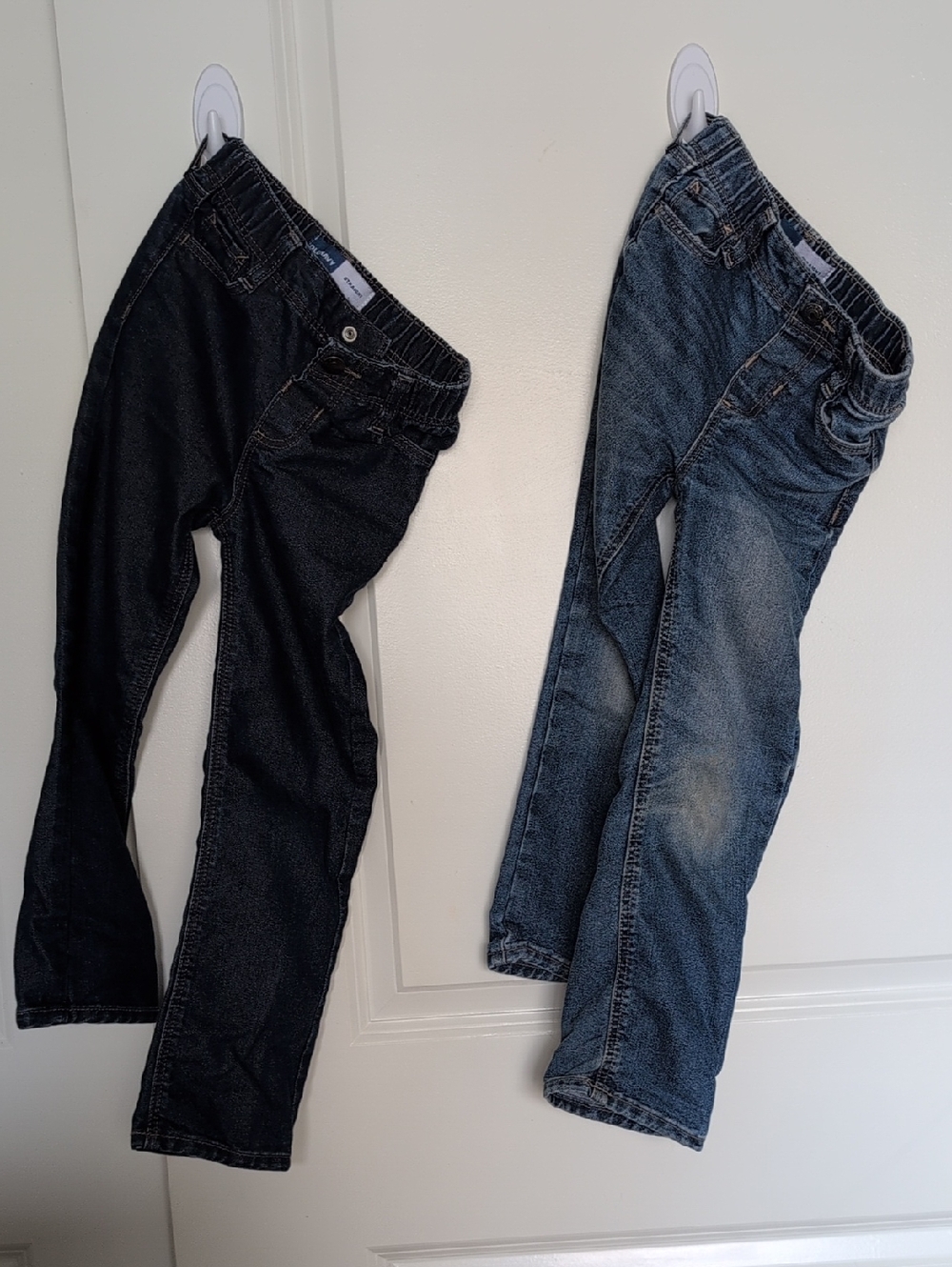 Two 5t Old Navy Straight Jeans in Dark Indigo (EUC) and Classic Wash (Good)